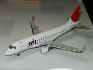 JAL_Embraer_170-1.jpg