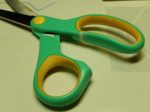 Pla_repaired_scissors.jpg